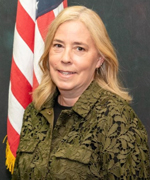 portrait of board member Chantelle Foote